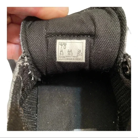 Vans Off The Wall Grey Herringbone Skate Shoe - Picture 10 of 10